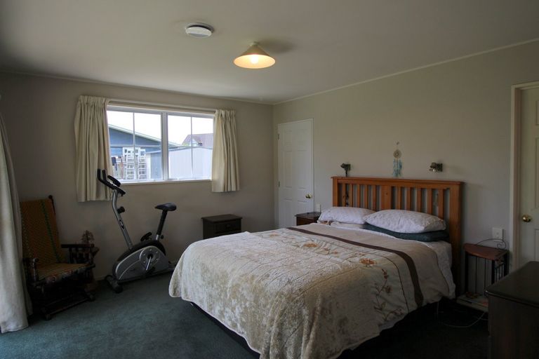 Photo of property in 68 Newcastle Street, Clyde, 9330
