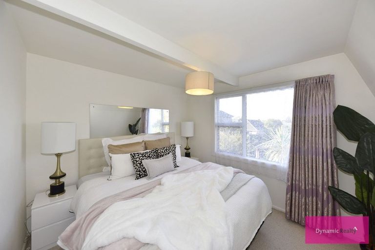 Photo of property in 12 Maidstone Road, Ilam, Christchurch, 8041