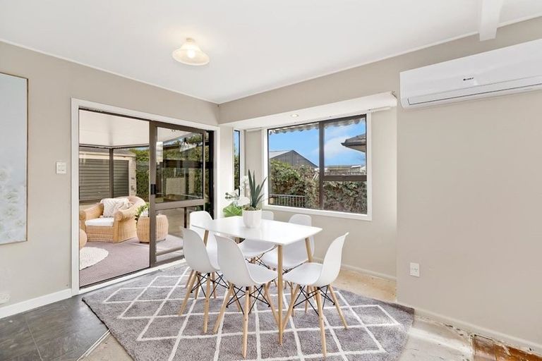 Photo of property in 49 Boston Avenue, Hornby, Christchurch, 8042