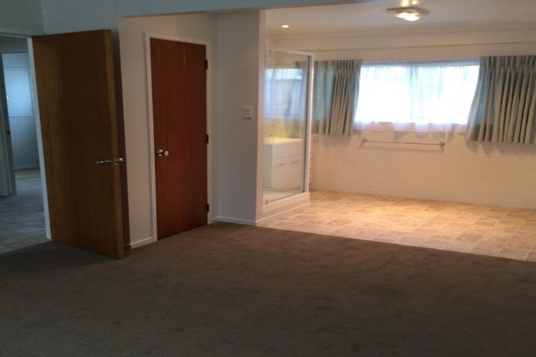 Photo of property in 1/49 Francis Street, Hauraki, Auckland, 0622