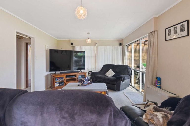 Photo of property in 9 Browning Crescent, Owhata, Rotorua, 3010