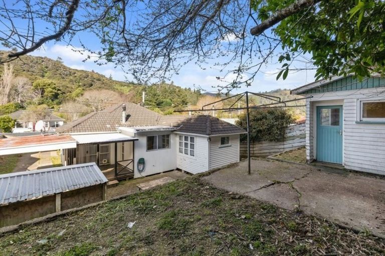 Photo of property in 55 Hair Street, Wainuiomata, Lower Hutt, 5014