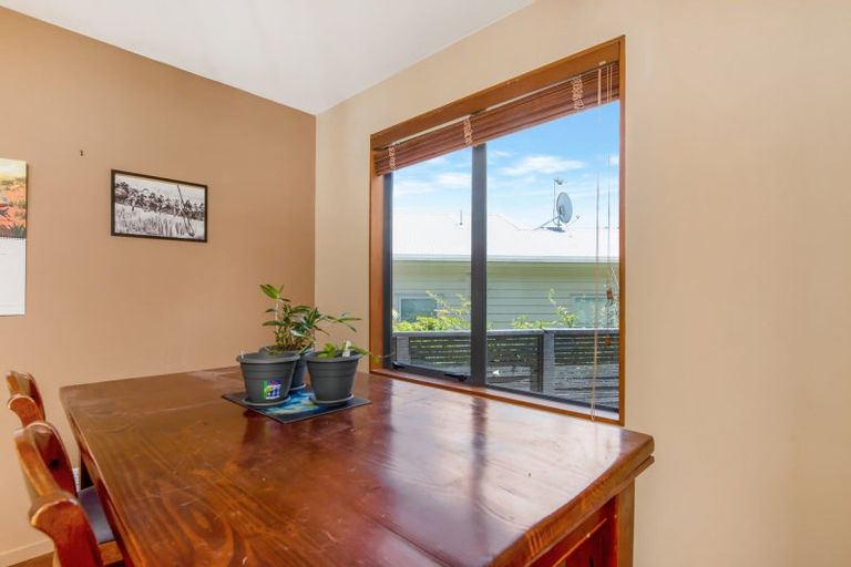 Photo of property in 29a Madras Street, Khandallah, Wellington, 6035