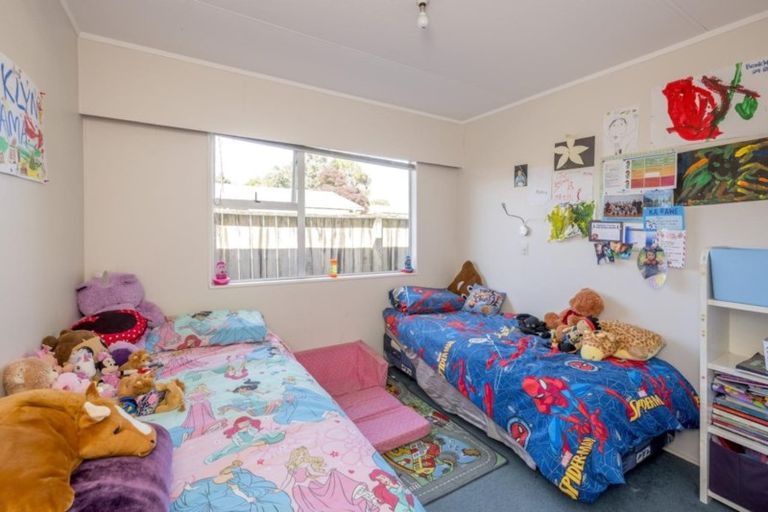 Photo of property in 46a Eatwell Avenue, Paraparaumu Beach, Paraparaumu, 5032