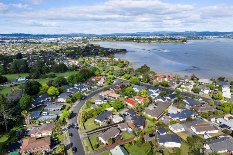 Photo of property in 17 Pinehurst Place, Wattle Downs, Auckland, 2103