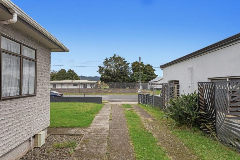 Photo of property in 1 Mckenzie Street, Taneatua, 3123