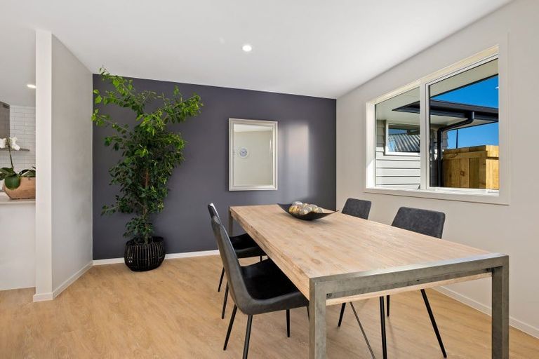 Photo of property in 17 Toni's Terrace, Lower Shotover, Queenstown, 9304