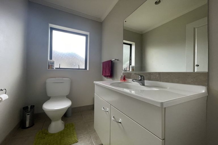 Photo of property in 94a Alfriston Road, Manurewa, Auckland, 2105