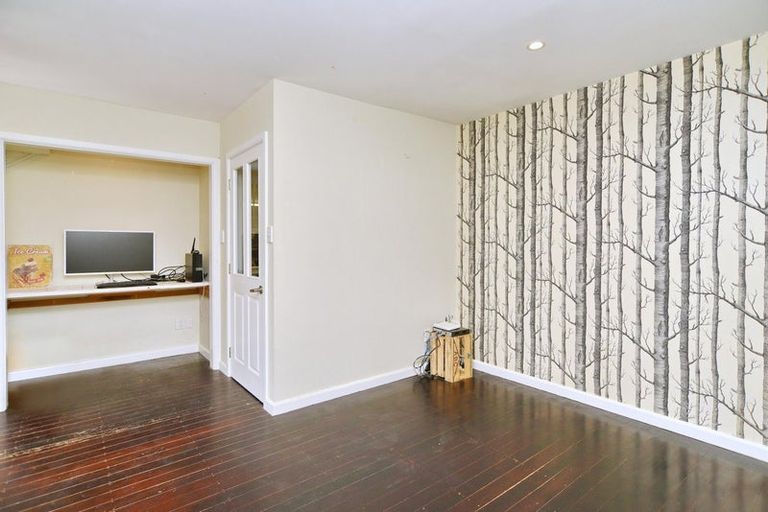 Photo of property in 27 Burwood Road, Burwood, Christchurch, 8083