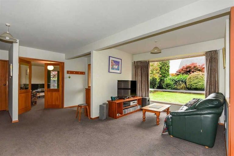 Photo of property in 12 Ilam Park Place, Ilam, Christchurch, 8041