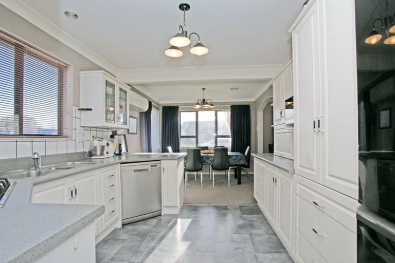 Photo of property in 11 Galway Street, Grasmere, Invercargill, 9810