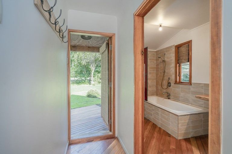 Photo of property in 1219 Whangapoua Sh25 Road, Te Rerenga, Coromandel, 3582