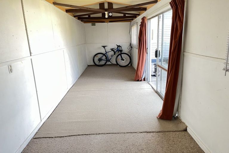 Photo of property in 93 Malcolm Avenue, Beckenham, Christchurch, 8023