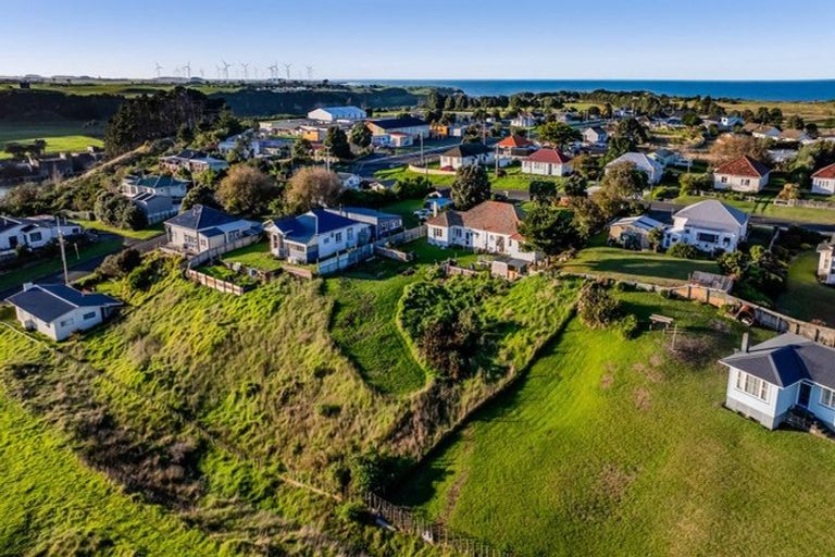 Photo of property in 7 Suffolk Street, Patea, 4520