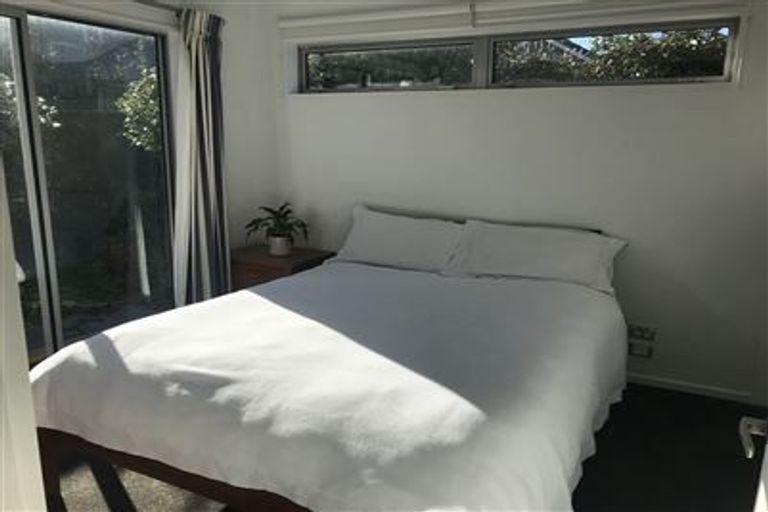 Photo of property in 110c Hamilton Avenue, Ilam, Christchurch, 8041