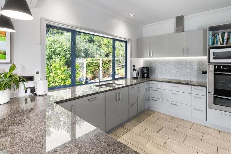 Photo of property in 25 Twin Peaks Grove, Koputaroa, Levin, 5575