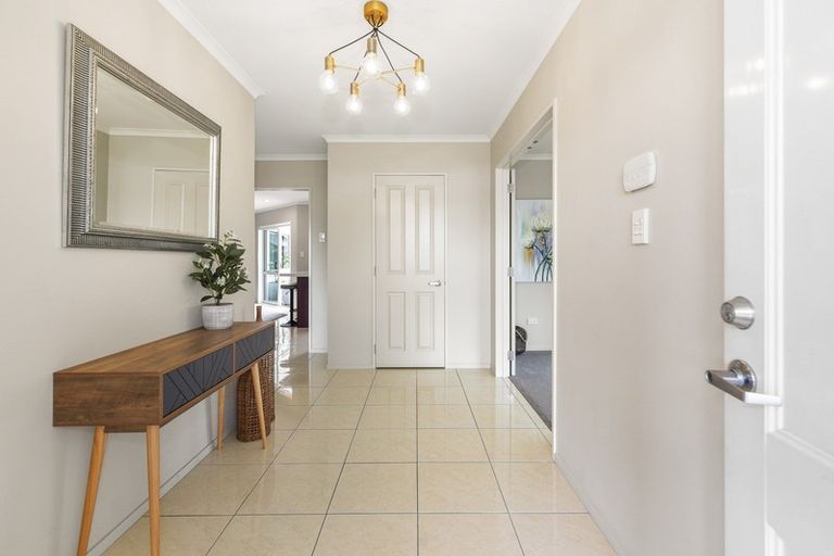 Photo of property in 9 Margrain Close, Huntington, Hamilton, 3210