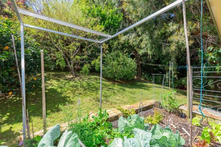 Photo of property in 41 Clinton Road, Tawharanui Peninsula, Warkworth, 0986