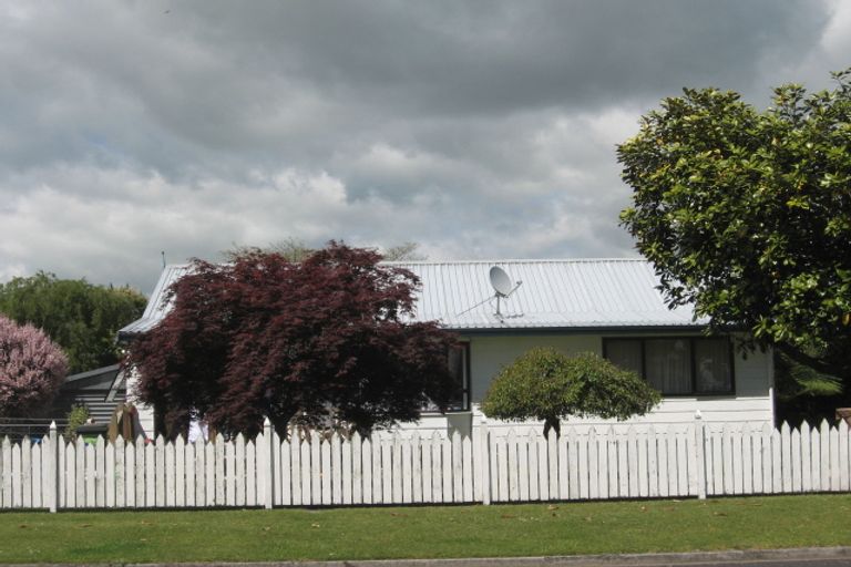 Photo of property in 14 Browning Street, Leamington, Cambridge, 3432