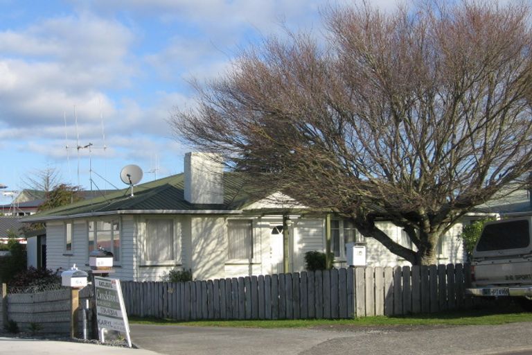 Photo of property in 8a Lumsden Street, Greerton, Tauranga, 3112