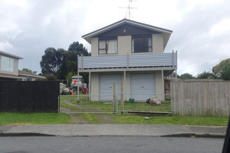 Photo of property in 69 Norfolk Crescent, Otaki Beach, Otaki, 5512