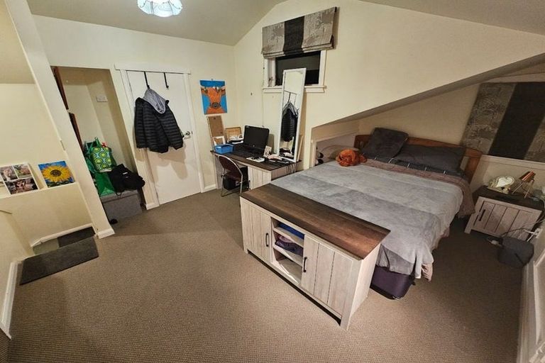 Photo of property in 95 Pohutukawa Street, Woburn, Lower Hutt, 5011