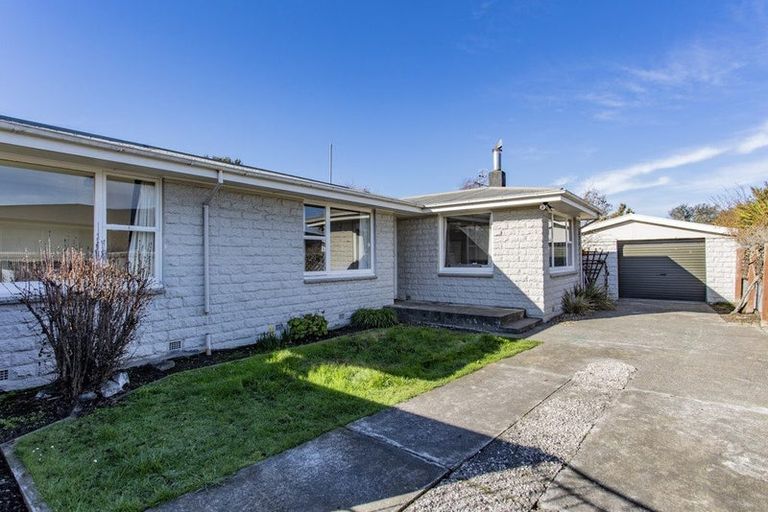 Photo of property in 63 Johns Road, Rangiora, 7400
