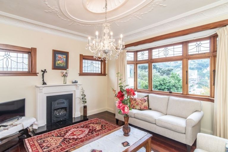 Photo of property in 20 Aranoni Street, Island Bay, Wellington, 6023