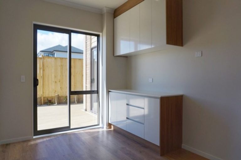 Photo of property in 17 Mcquoids Road, Flat Bush, Auckland, 2019