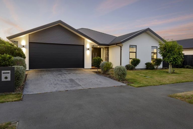 Photo of property in 38 Ellesmere Street, Marshland, Christchurch, 8083
