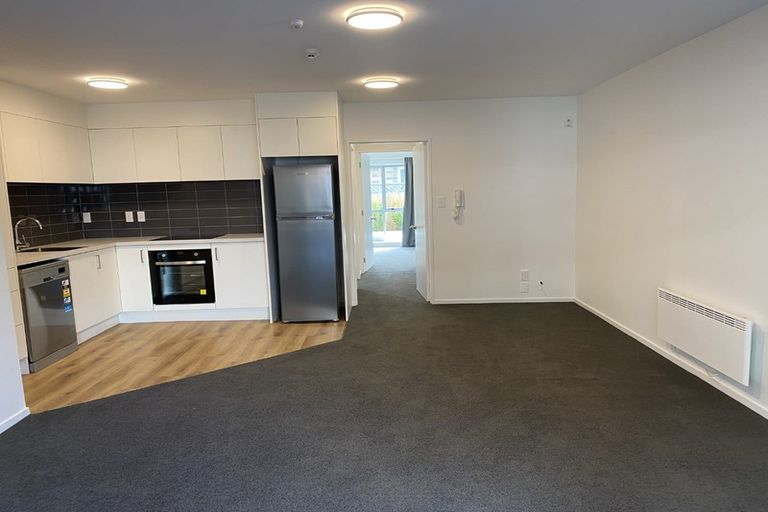 Photo of property in Amuri Park Apartments, 4/280 Bealey Avenue, Christchurch Central, Christchurch, 8013