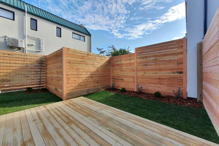 Photo of property in 1/255 Kilmore Street, Christchurch Central, Christchurch, 8011