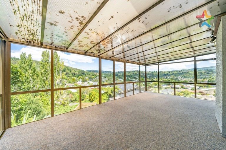 Photo of property in 51 Lowry Crescent, Stokes Valley, Lower Hutt, 5019