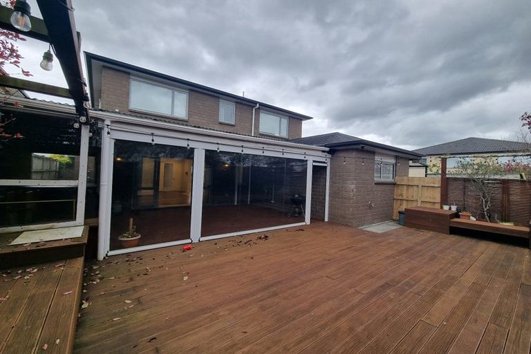 Photo of property in 4 Bruckless Drive, Flat Bush, Auckland, 2019