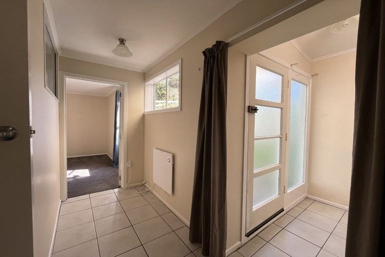 Photo of property in 40 Govett Avenue, Frankleigh Park, New Plymouth, 4310