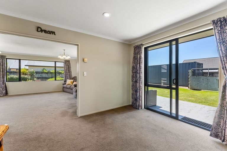 Photo of property in 2 Mayer Crescent, Wakefield, 7025