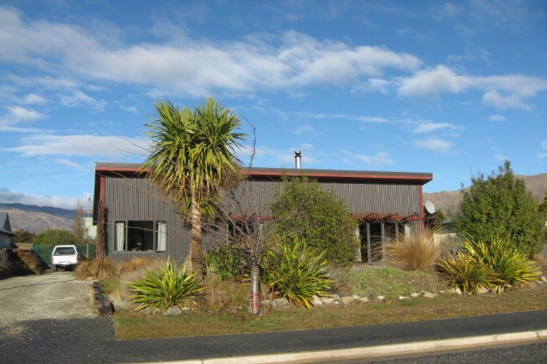 Photo of property in 6 Glengyle Way, Wanaka, 9305