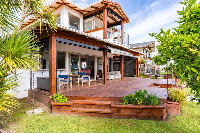 Photo of property in 141 Marsden Bay Drive, One Tree Point, 0118