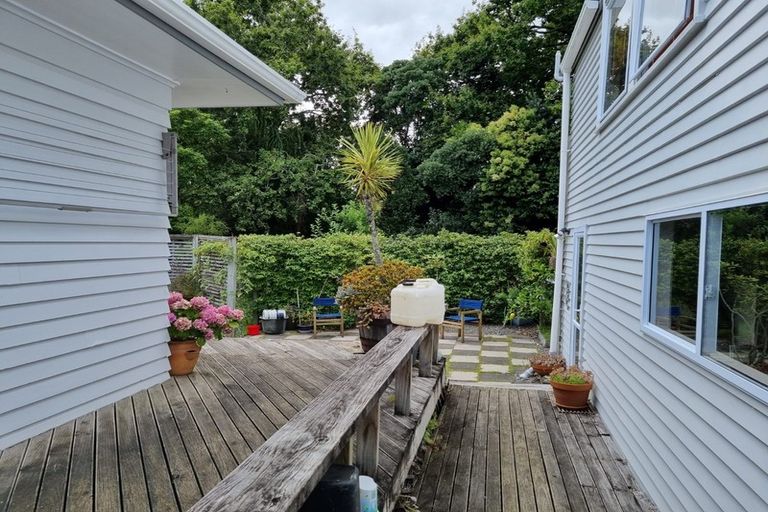 Photo of property in 18 Mountbatten Avenue, Hillcrest, Auckland, 0627