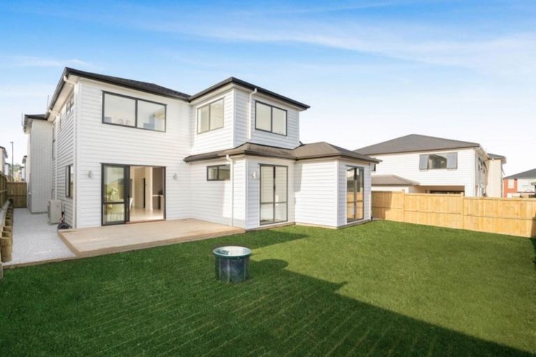 Photo of property in 31 Ballyholey Drive, Flat Bush, Auckland, 2019