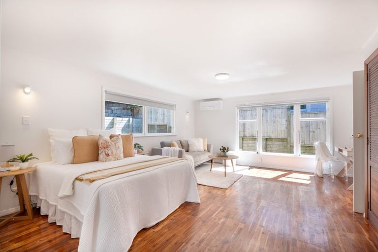 Photo of property in 64 Helston Road, Paparangi, Wellington, 6037