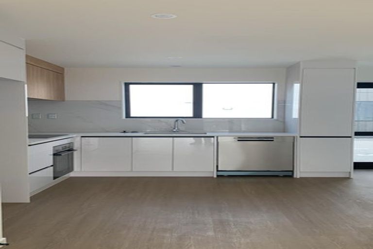 Photo of property in 36b Watts Road, Manurewa, Auckland, 2102