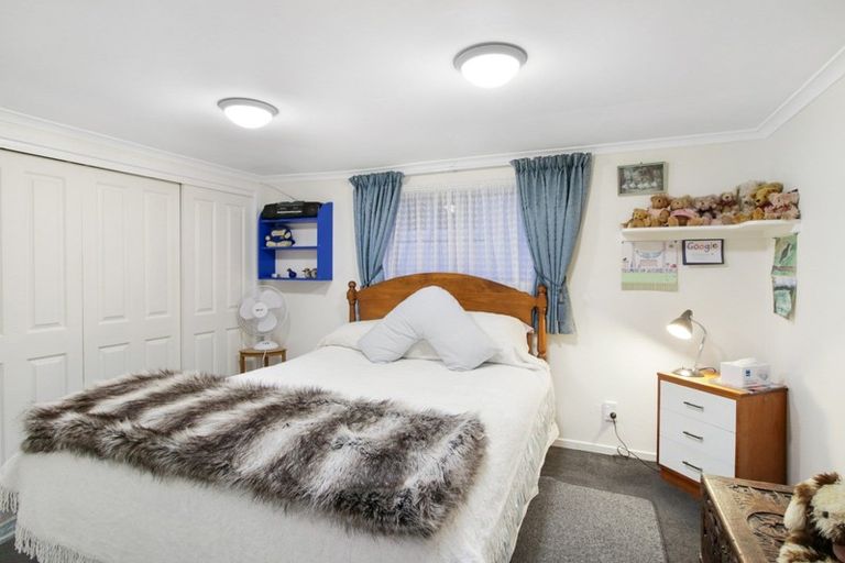 Photo of property in 27 Koputara Road, Himatangi Beach, Foxton, 4891