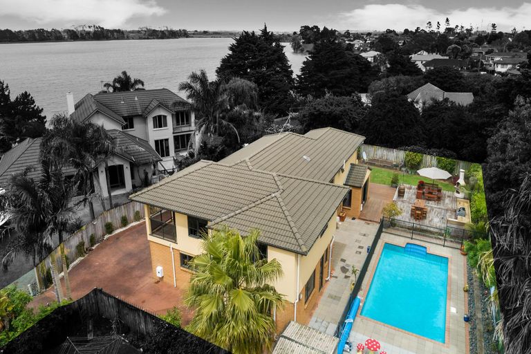 Photo of property in 17 Mull Place, Wattle Downs, Auckland, 2103