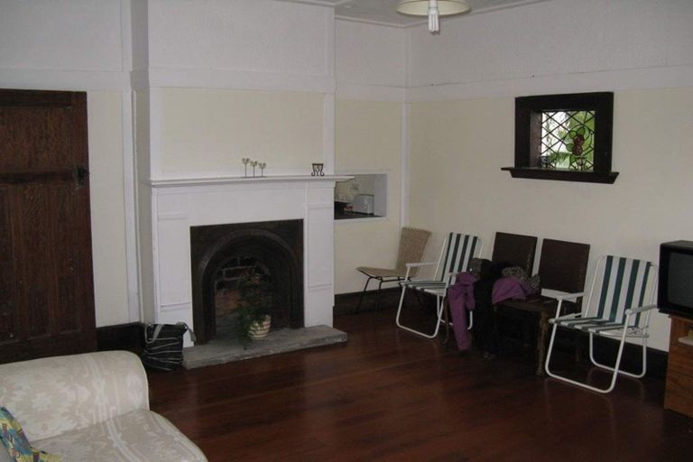 Photo of property in 36 Lawrence Street, Newtown, Wellington, 6021