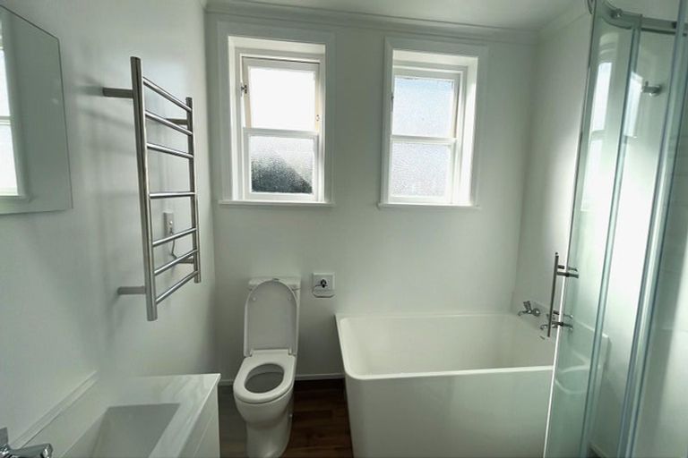 Photo of property in 110 Reynolds Street, Taita, Lower Hutt, 5011