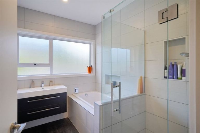 Photo of property in 13 Whaka Terrace, Huntsbury, Christchurch, 8022