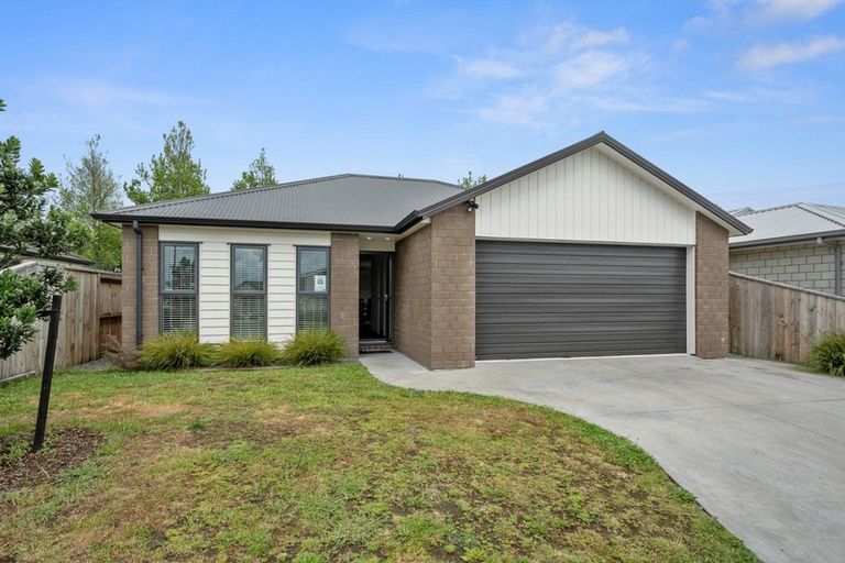 Photo of property in 56 Marion Crescent, Papamoa Beach, Papamoa, 3118