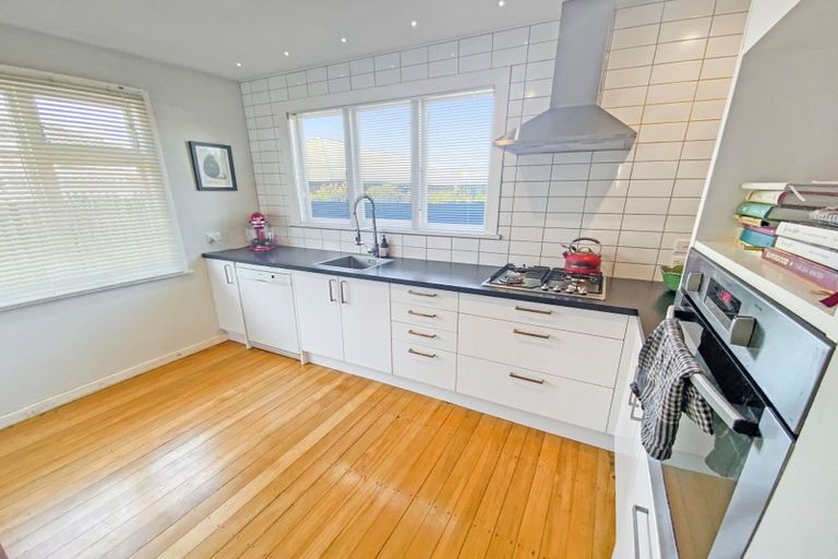 Photo of property in 52 Moreland Avenue, Papanui, Christchurch, 8053