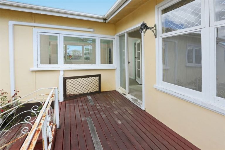 Photo of property in 147 Bruce Mclaren Road, Henderson, Auckland, 0612
